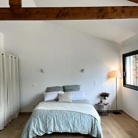 Comfortable And Quiet Little Nest Апартаменты *